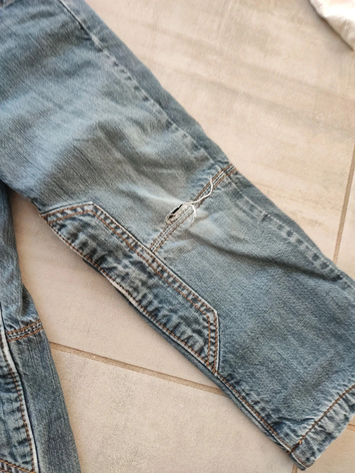 Lot de vêtements garçon 4 ans – photo 9